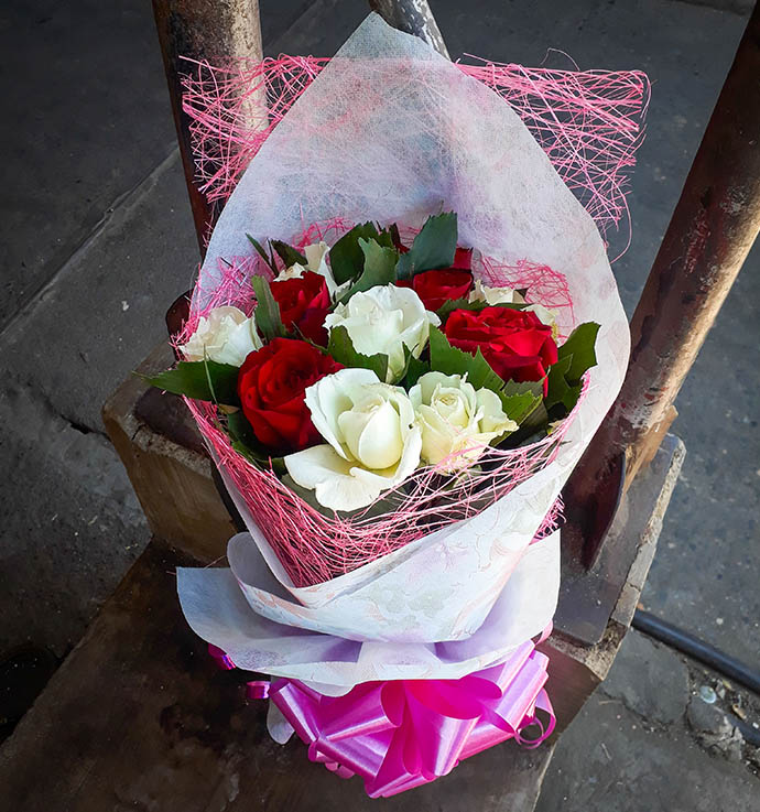 Tin's Flower Shop Flowers Delivered to Pozorrubio in Pangasinan